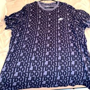 Great shirt never been worn